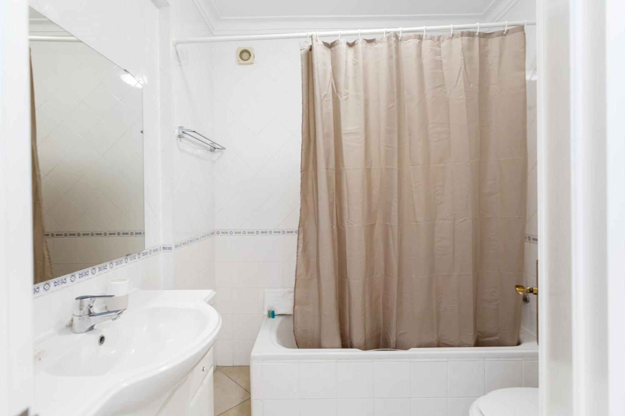 Bicos Beach Apartments By Albufeira Rental Camera foto